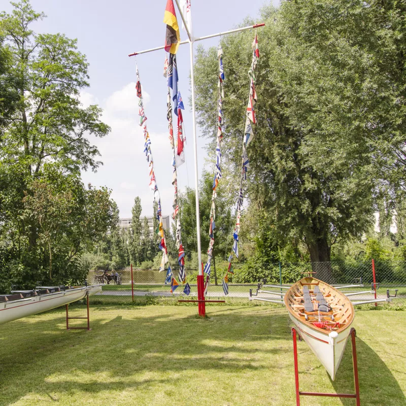 Bootstaufe im Garten

Template: content-image